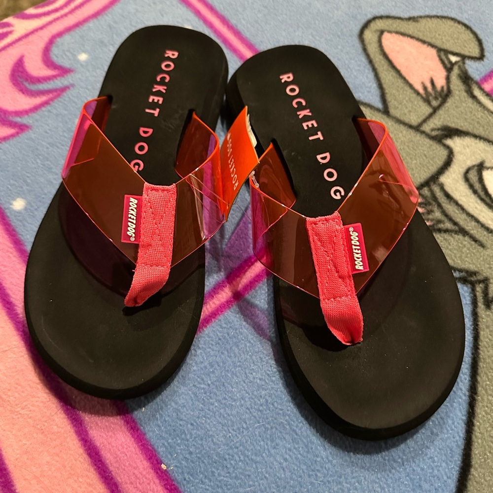 Rocket Dog hot pink flip flops NWT - Picture 3 of 7